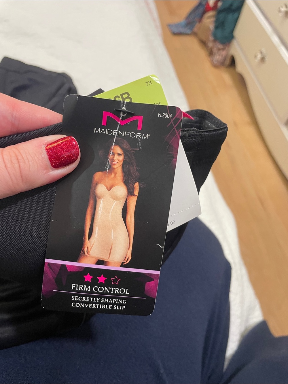 Maidenform Black Removable Straps Shaping Slip with Molded Cups - Picture 4 of 7